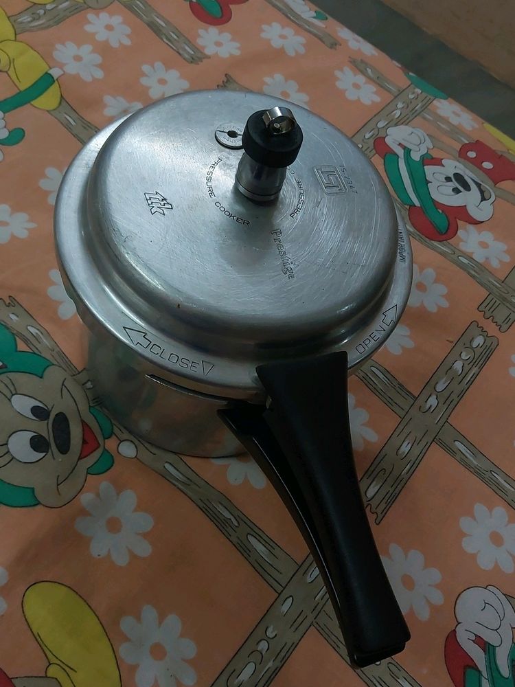 Pressure Cooker