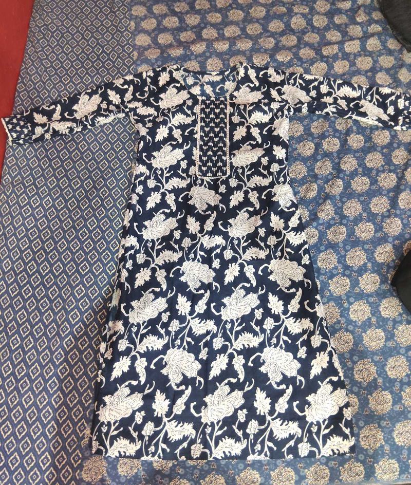 Navy Floral Print Kurta