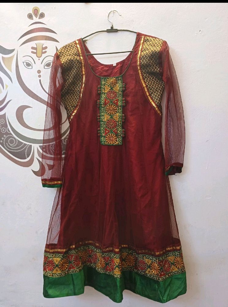 Maroon Kurta Set With Dupatta &amp; Pajami