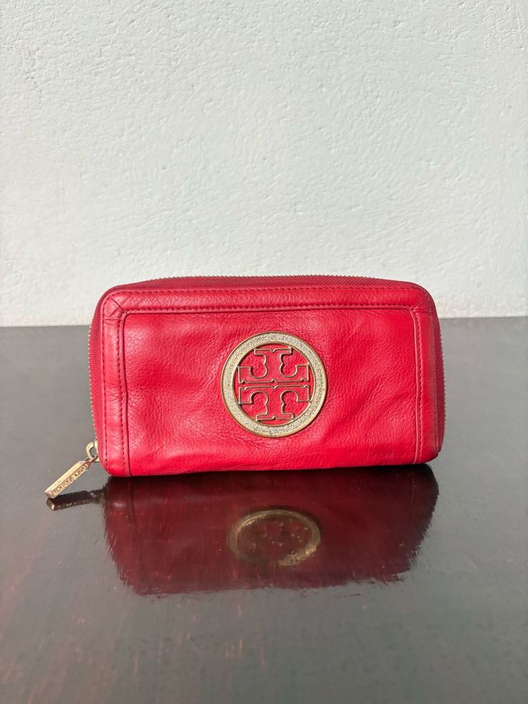 Tory Burch zip around wallet