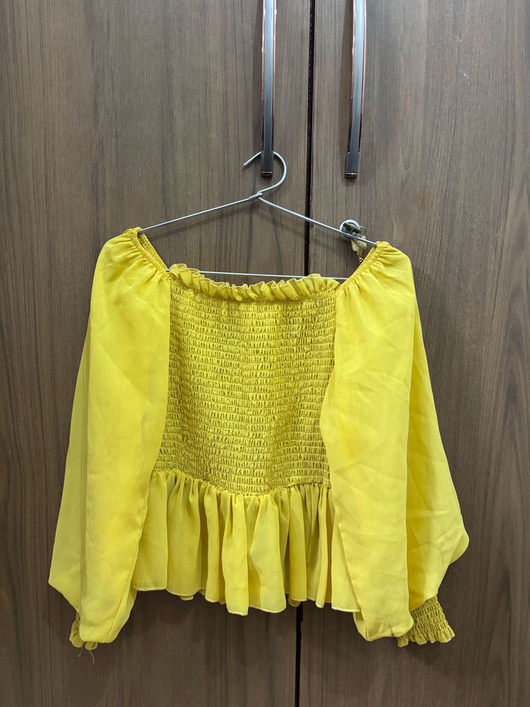 Chic Yellow Smocked Puff Sleeve Top