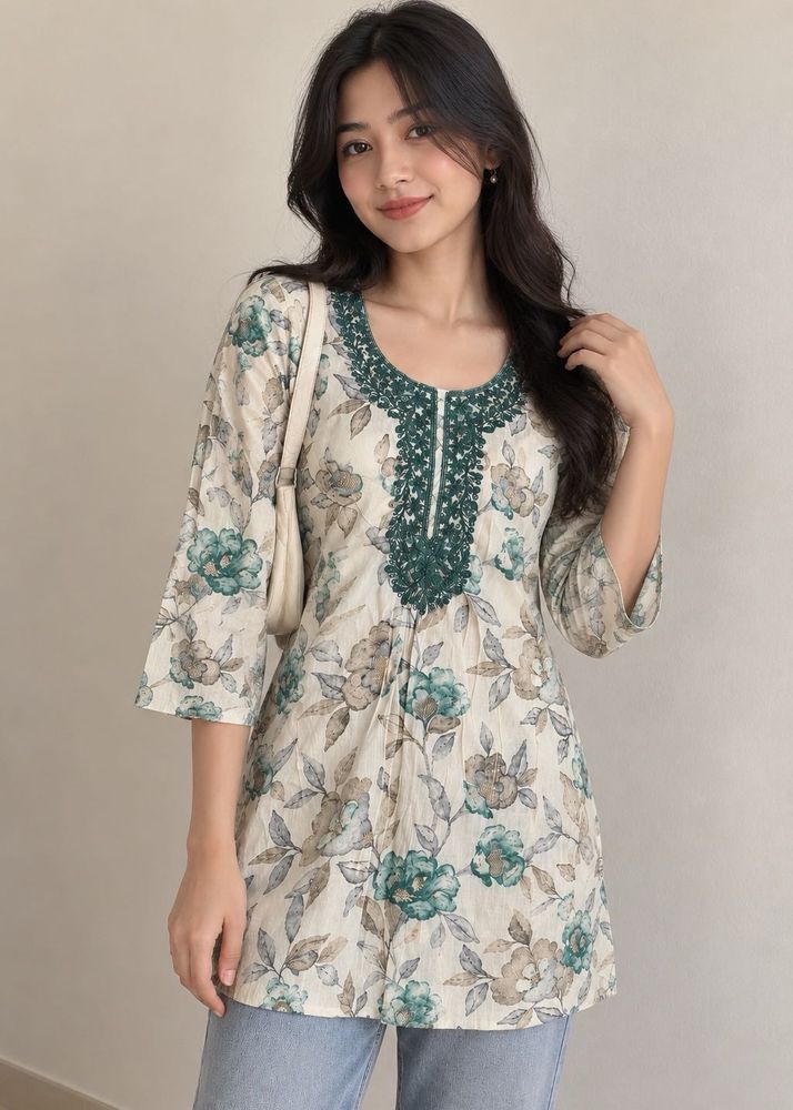 Floral Embroidered Kurta