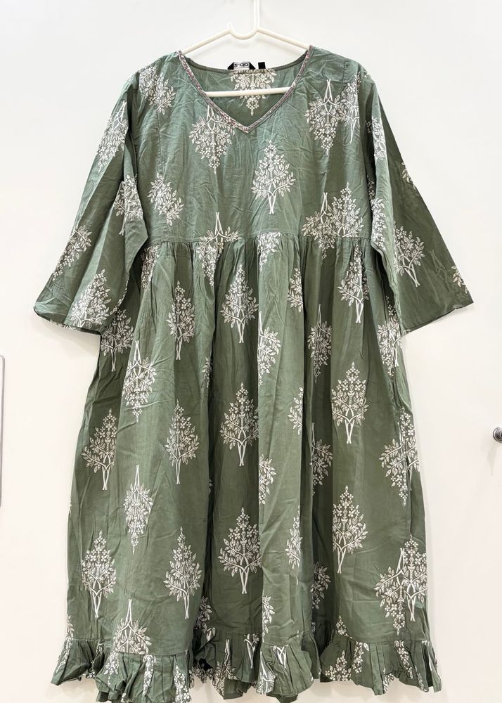 Green Printed Dress/Kurta with Ruffle Hem