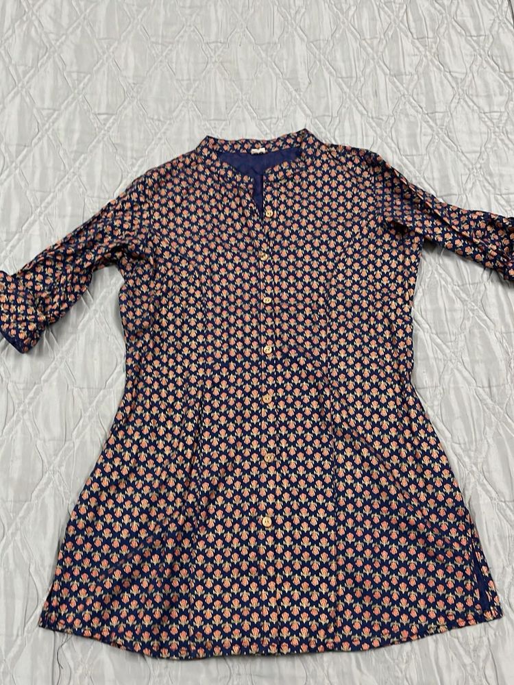 Navy Blue Floral Print Kurta