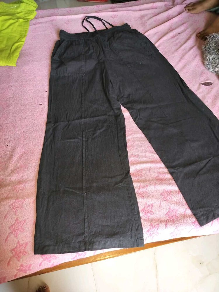 black wide leg pants