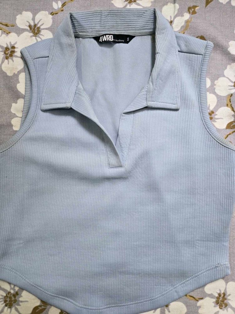 Sleeveless Collared Ribbed Crop Top