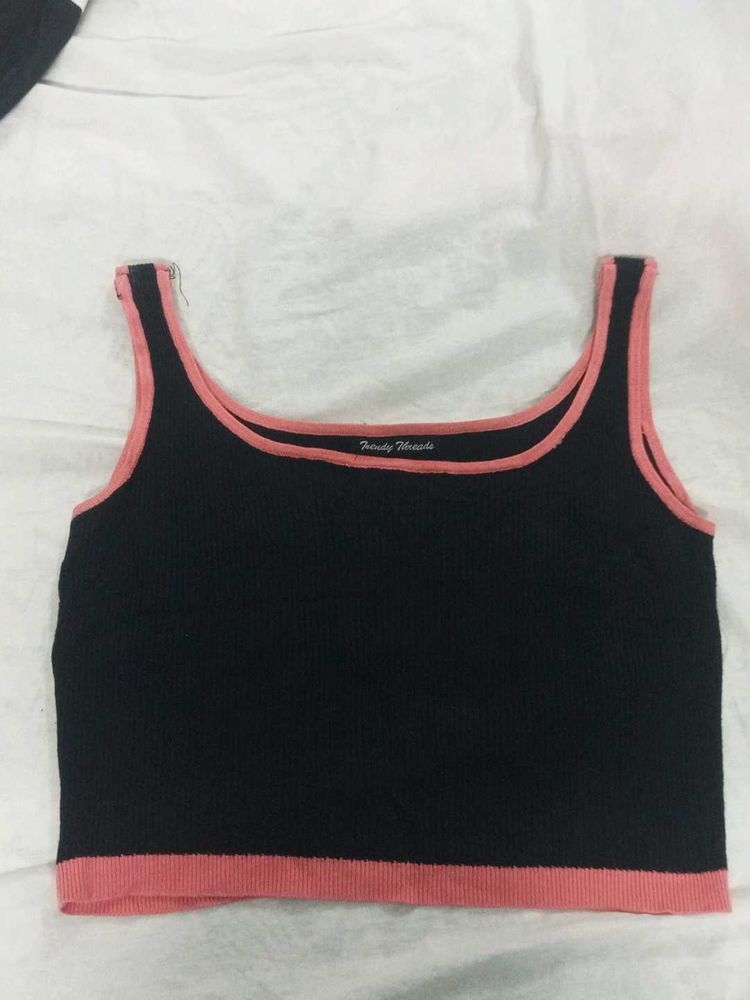 Chic Black Crop Top with Pink Trim
