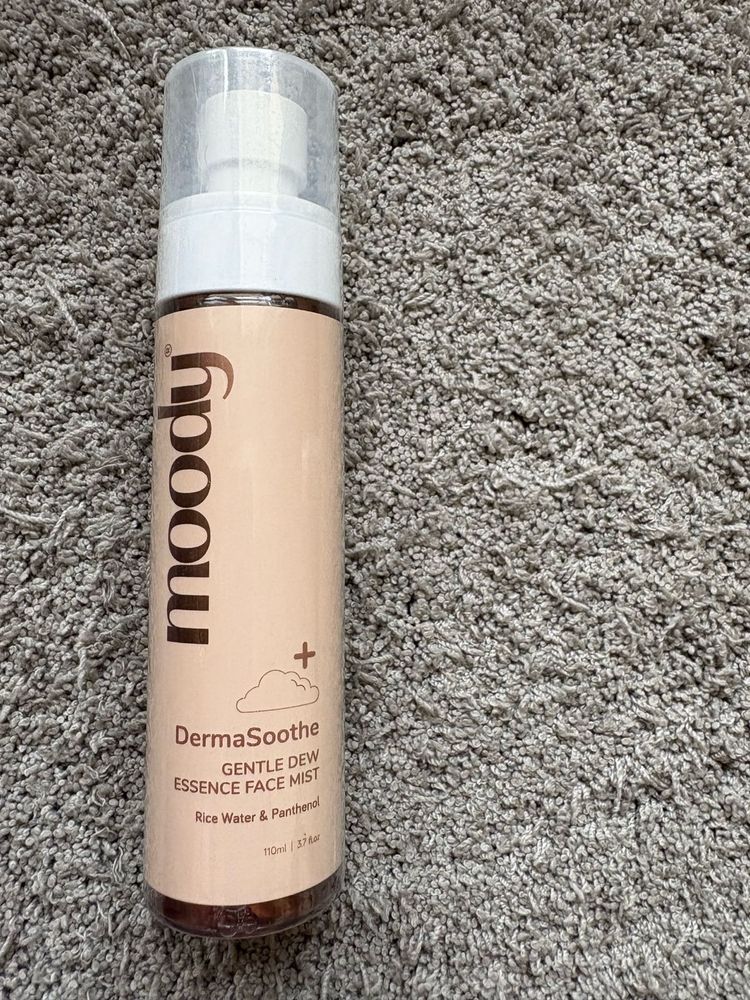 Moody Detan Dash Exfoliating Mist