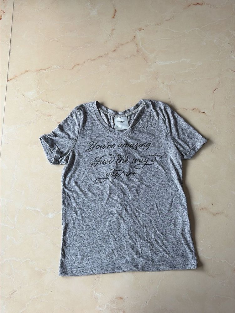Vero Moda Grey Graphic T-Shirt