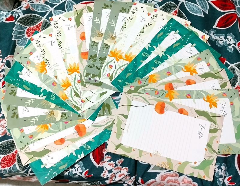 Falsh Cards 20 Pcs With Broch And Key Chain