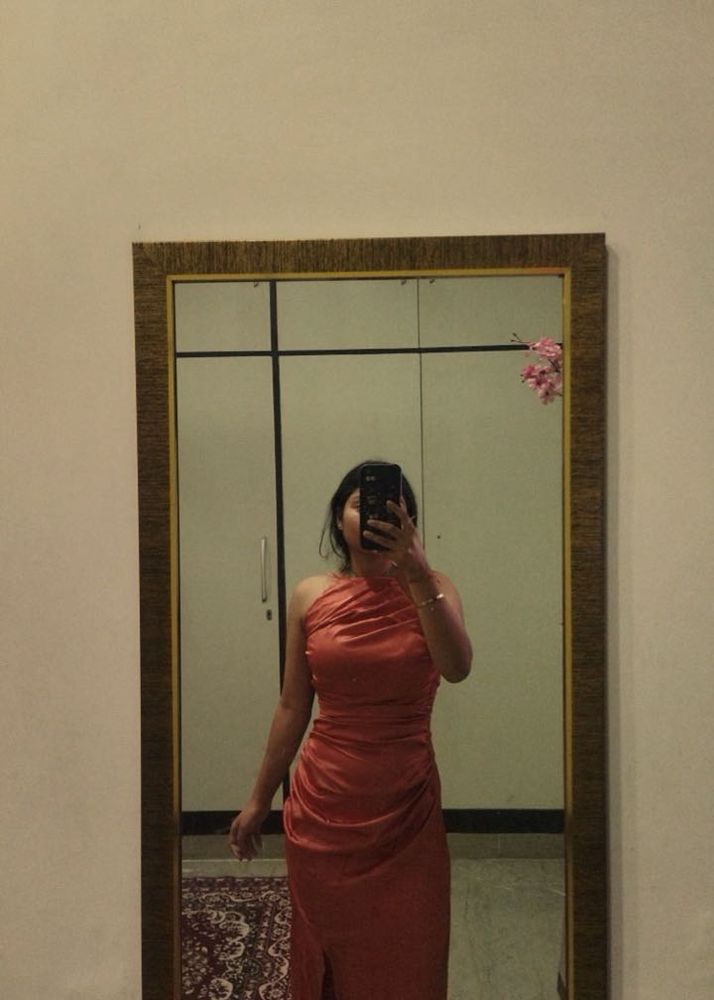 Elegant Ruched Midi Dress