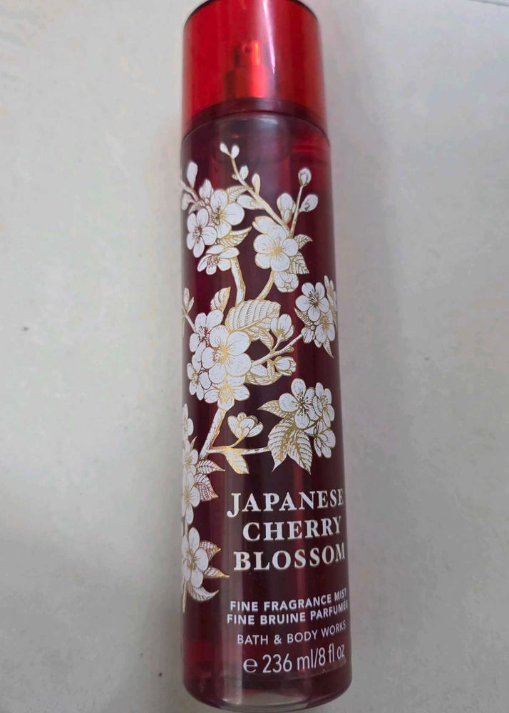 Bath &amp; Body Works Japanese Cherry Blossom Mist