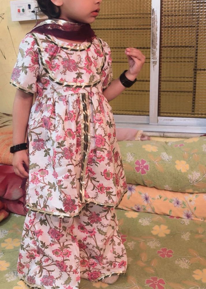 white and pink girls ethnic set