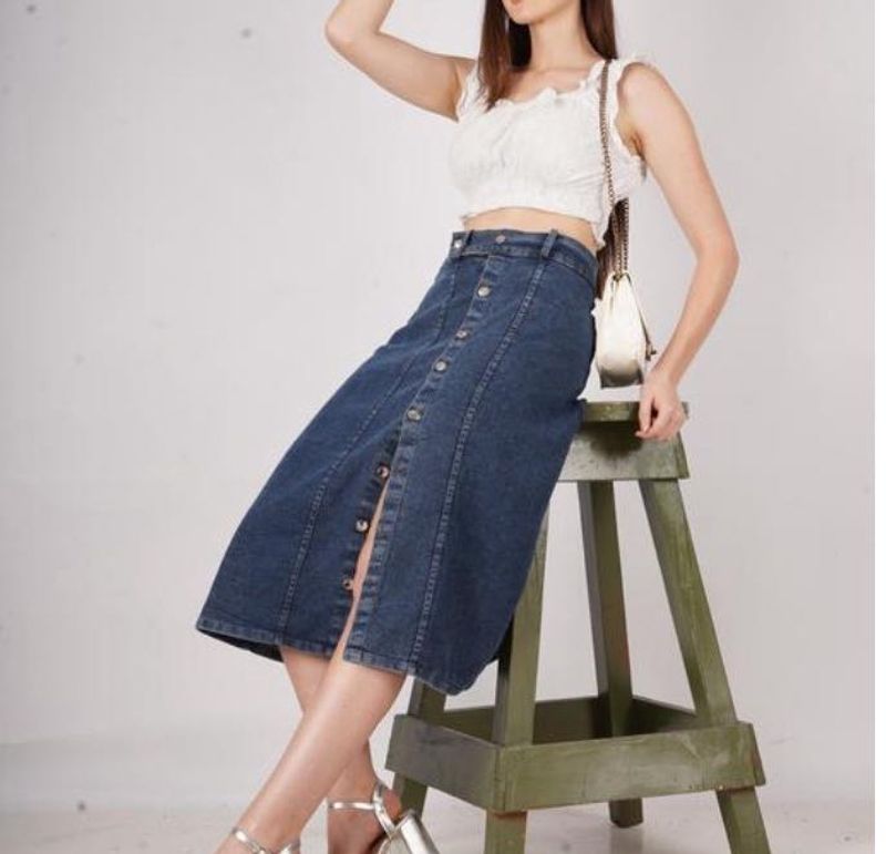 stretch high waisted Denim skirt