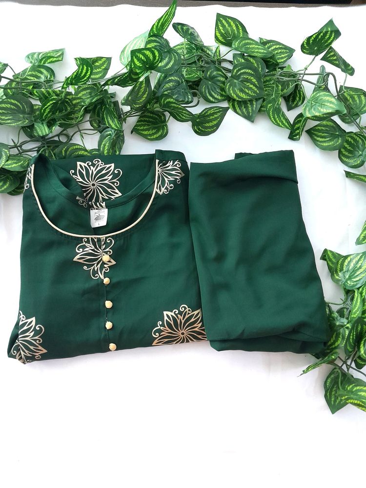 Dark Green Kurta Set(Women's)