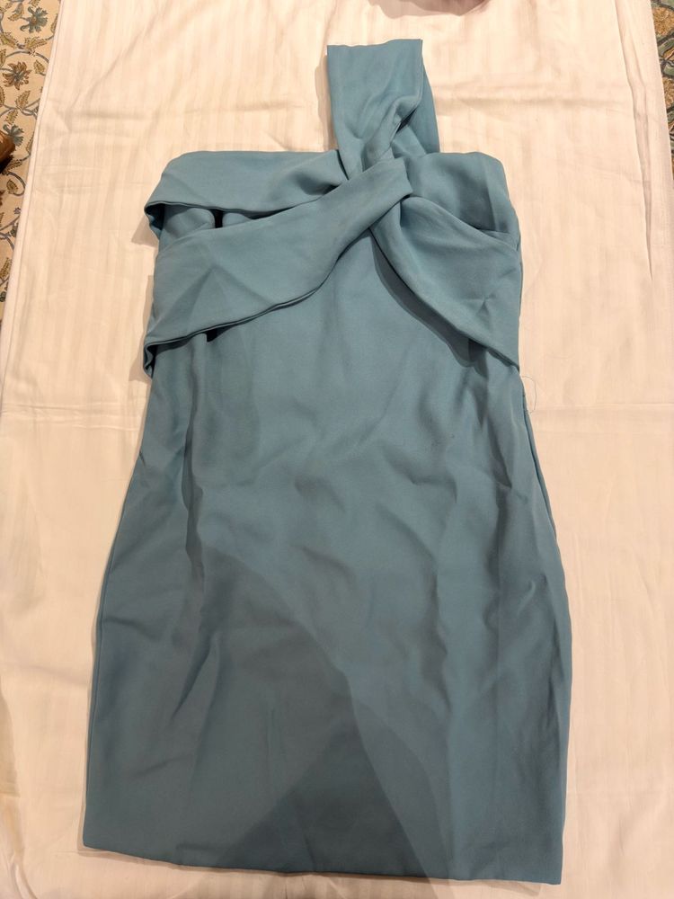 Chic One-Shoulder Mini Dress