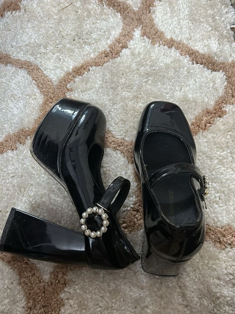 Black Patent Chunky Platform Heels