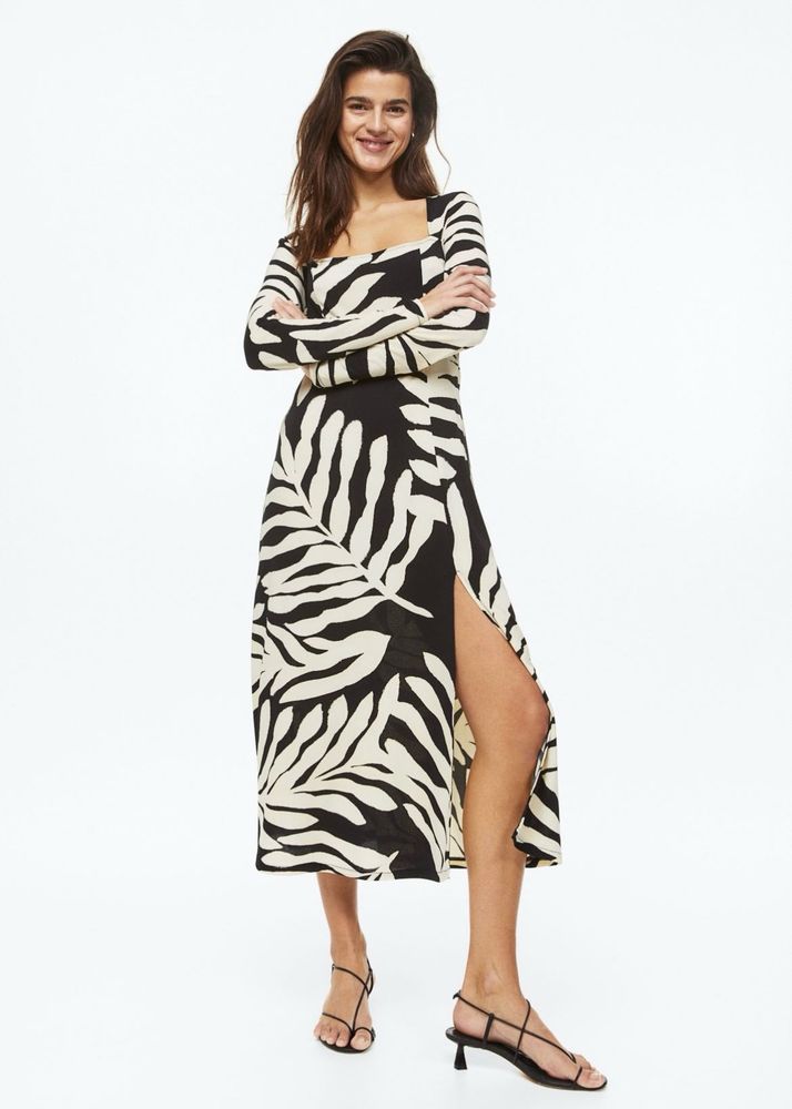 H&amp;M SQUARE-NECK JERSEY DRESS