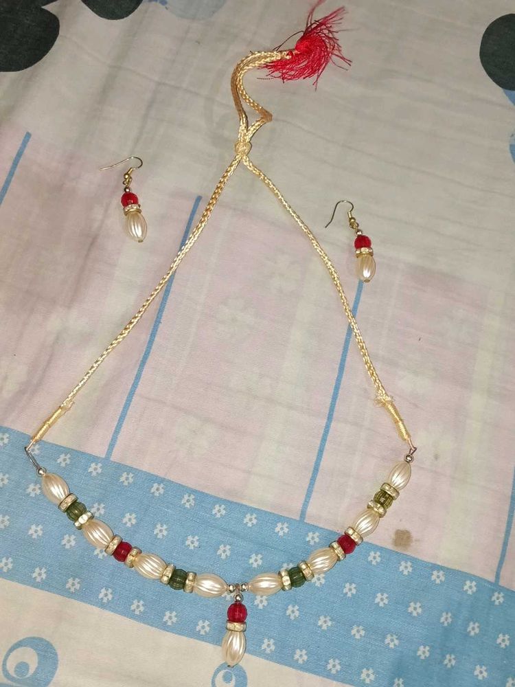Pearl and Red Beaded Necklace Set