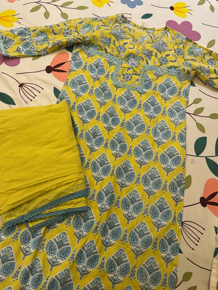 Lime Green Kurta And Dupatta