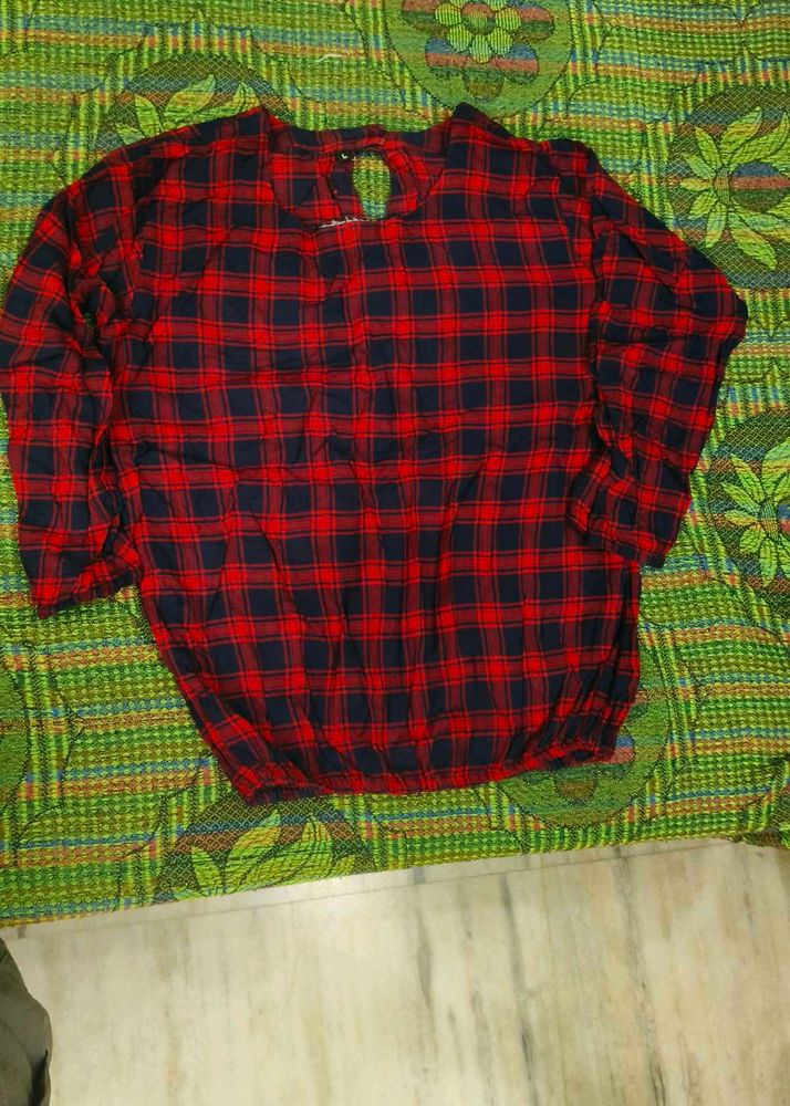 Red &amp; Blue Plaid Long Sleeve Top