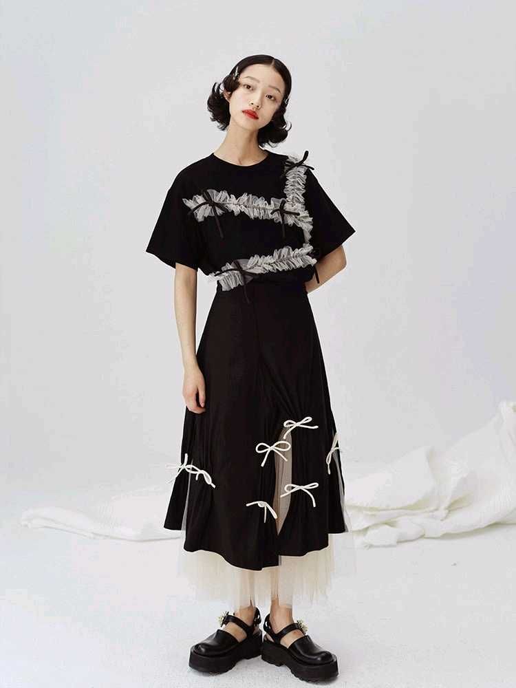 Lace Designer - Short Sleeve T-shirt