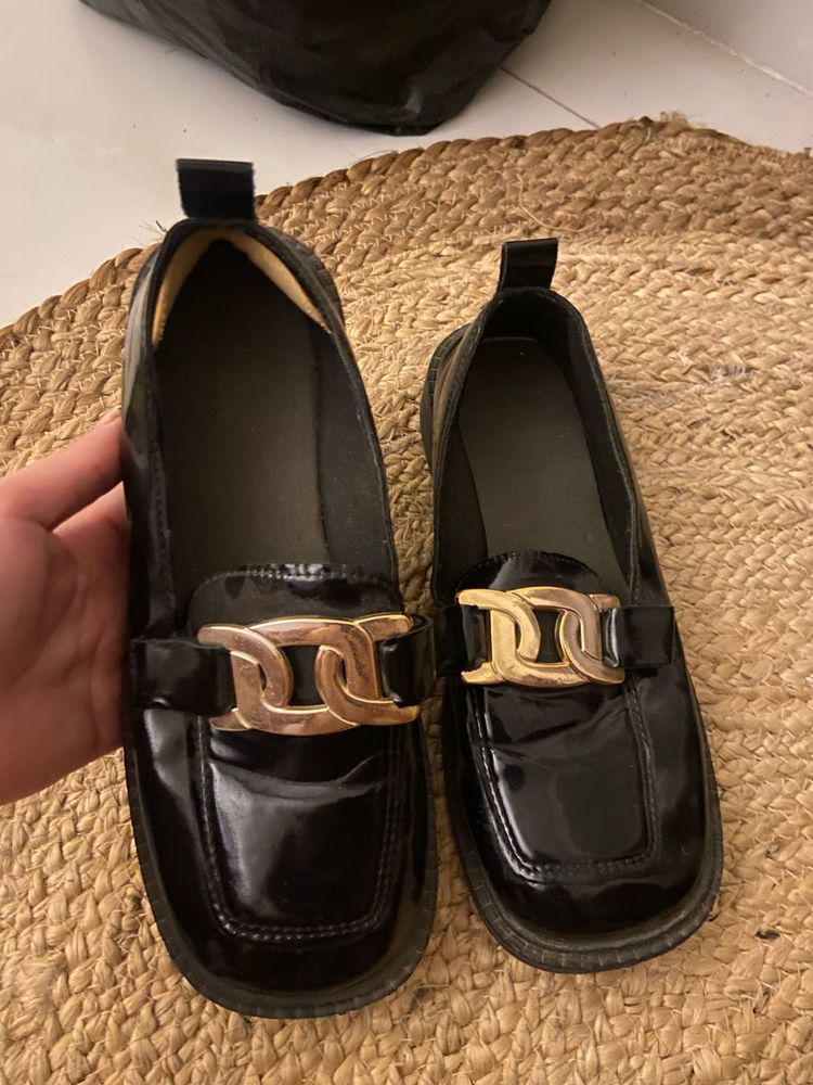 Chic Black Patent Loafers