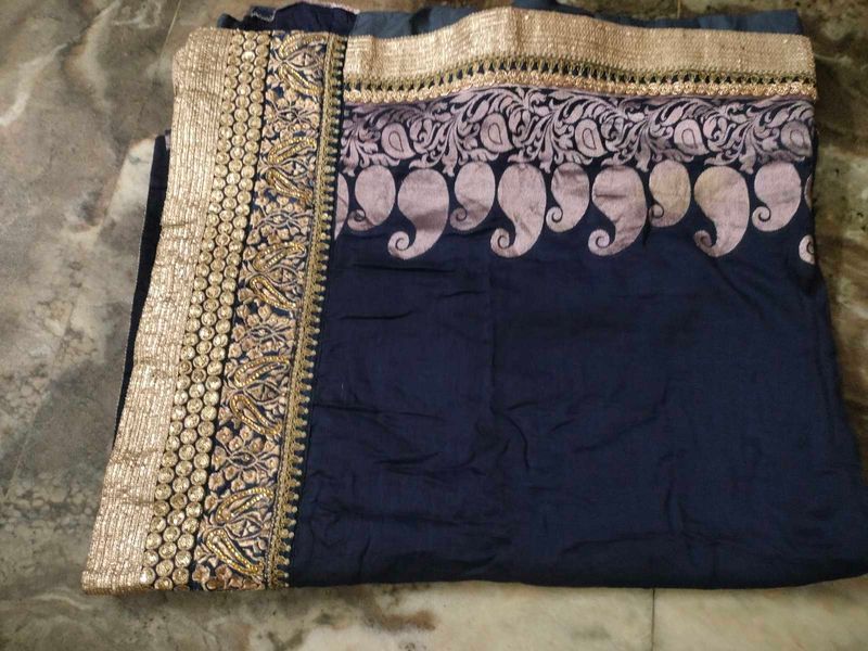 Elegant Navy Blue Saree with Gold Embellishments