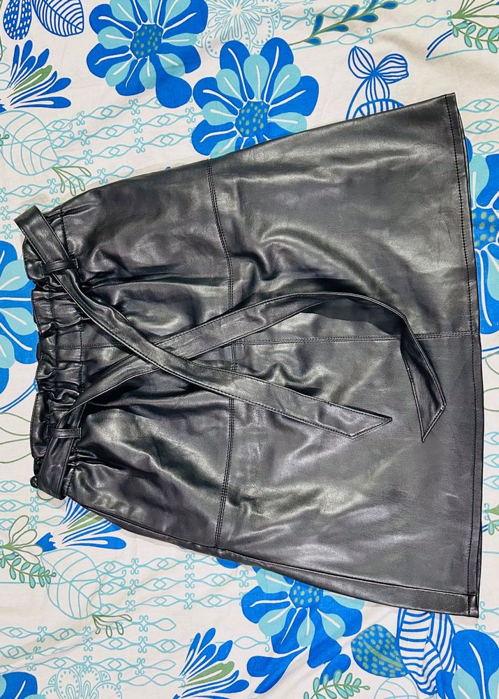 Authentic Leather skirt 🖤😍