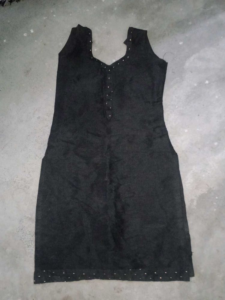 Black Embellished Kurta