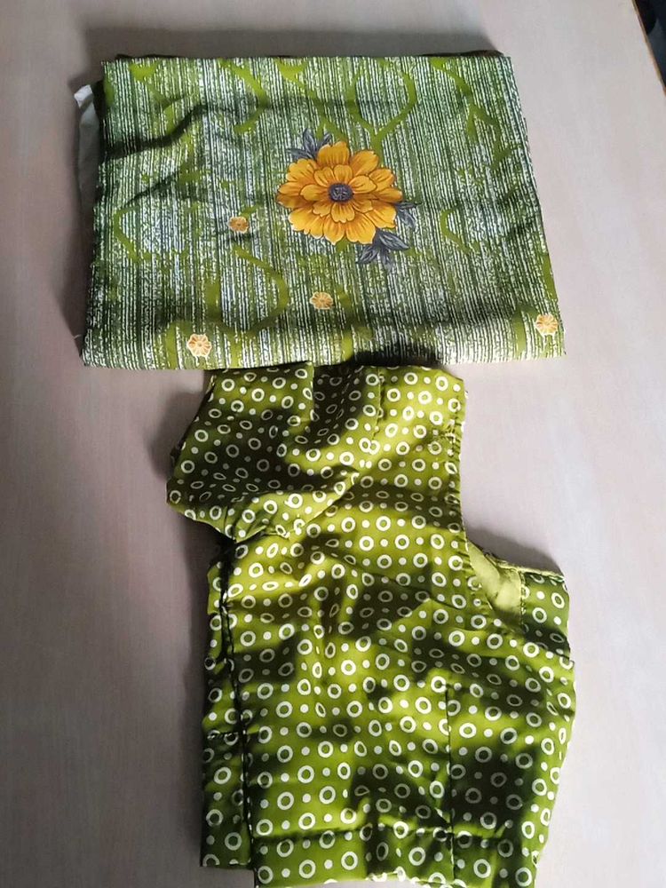 Green Floral Print  saree   with blouse Set
