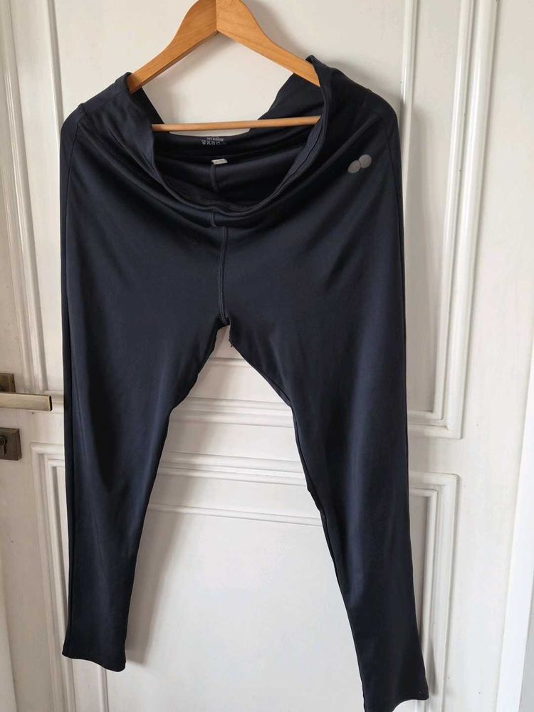 Comfortable Women's Black Leggings
