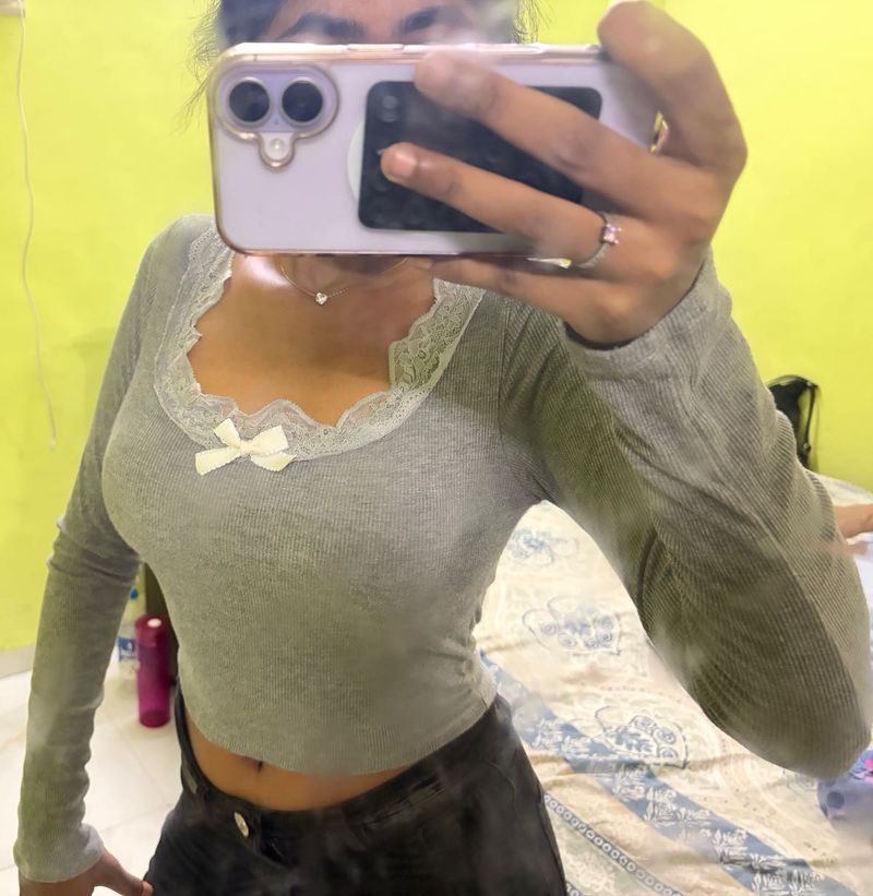 🌟Grey ribbed long-sleeve crop top