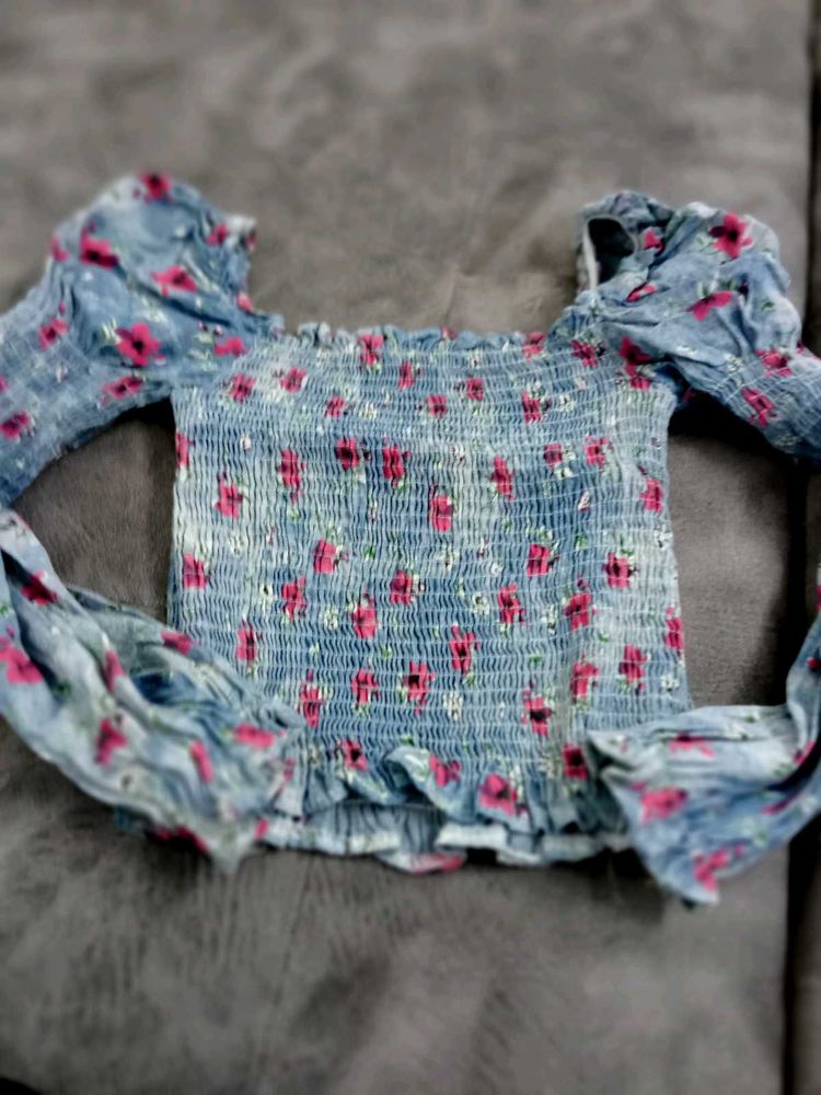 Smocked Floral Puff Sleeve Top