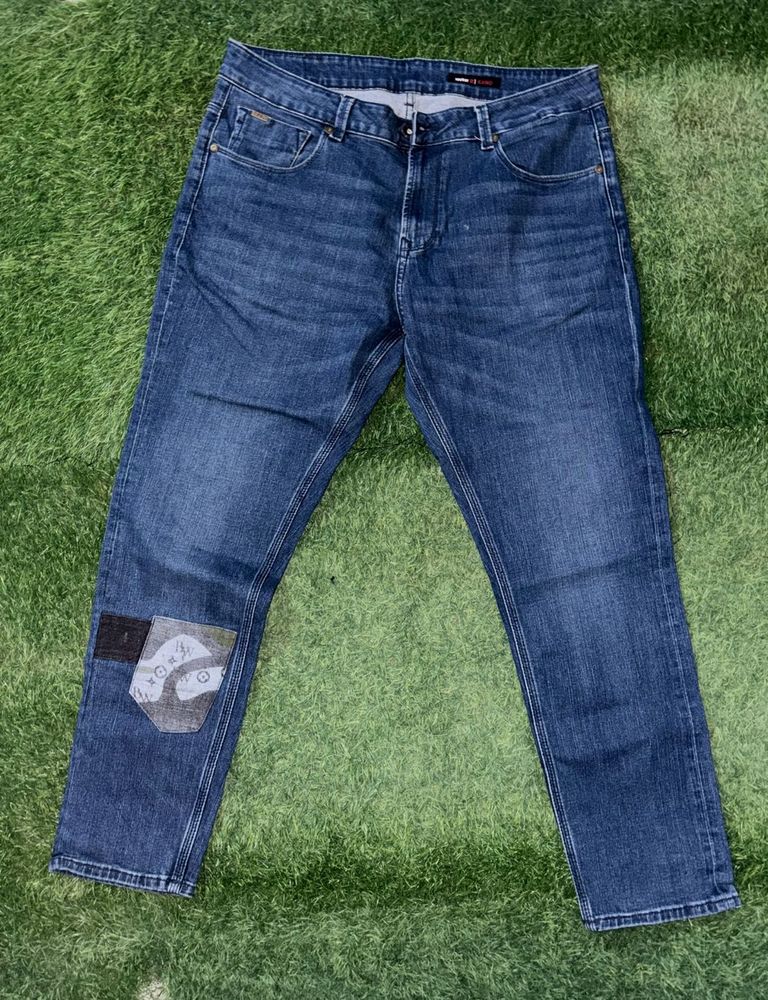 Stylish Men's Blue Denim Jeans