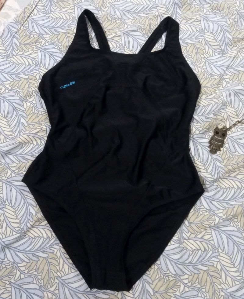 💥Offer Nabaiji  Black Swimsuit 🏊‍♀️