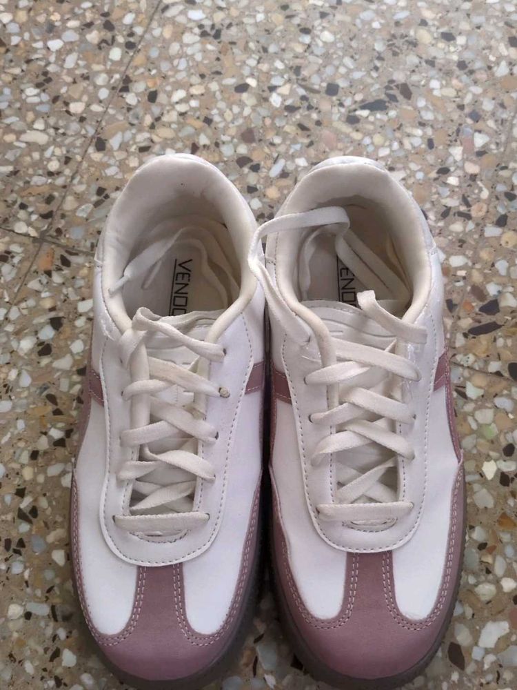 Comfortable White and Pink Sneakers