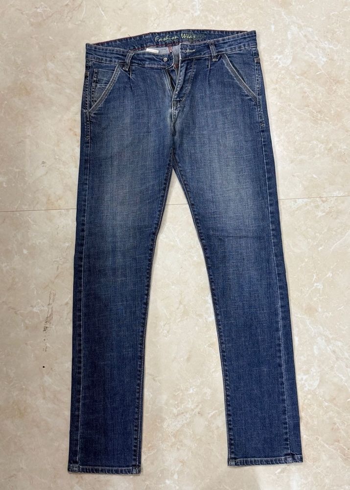 Fashionable Jeans