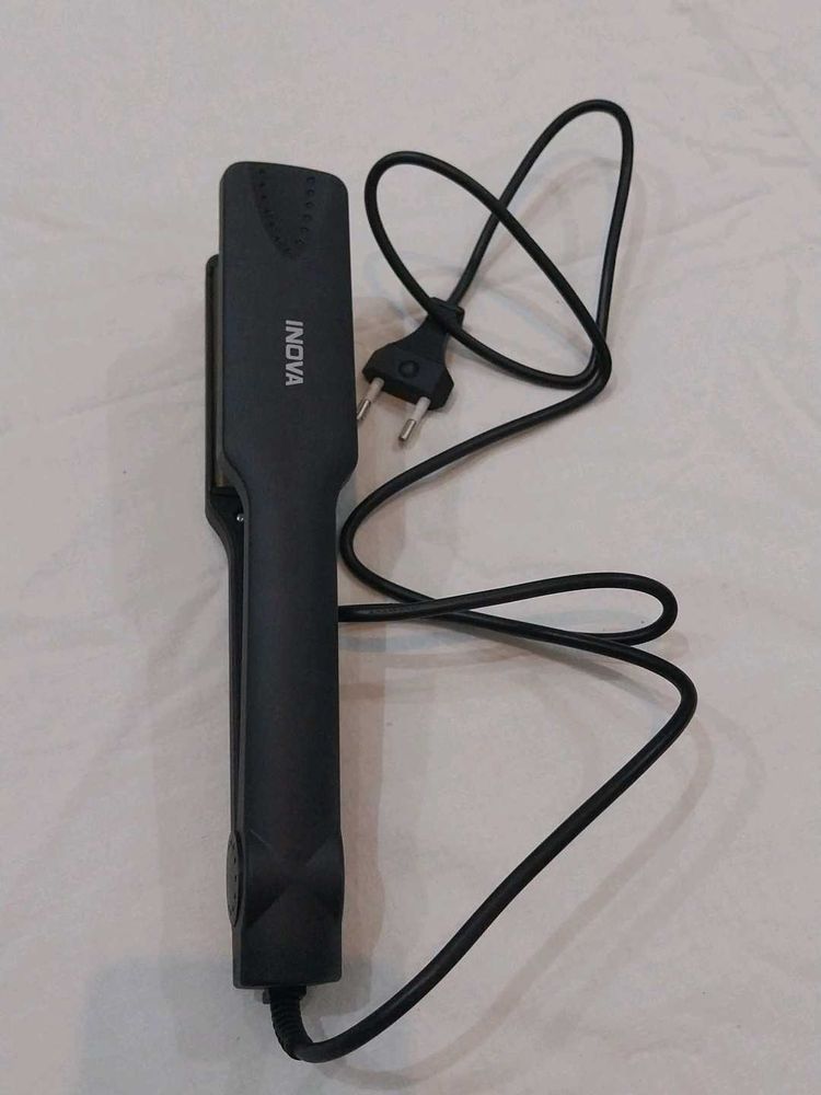 Inova Hair Straightener