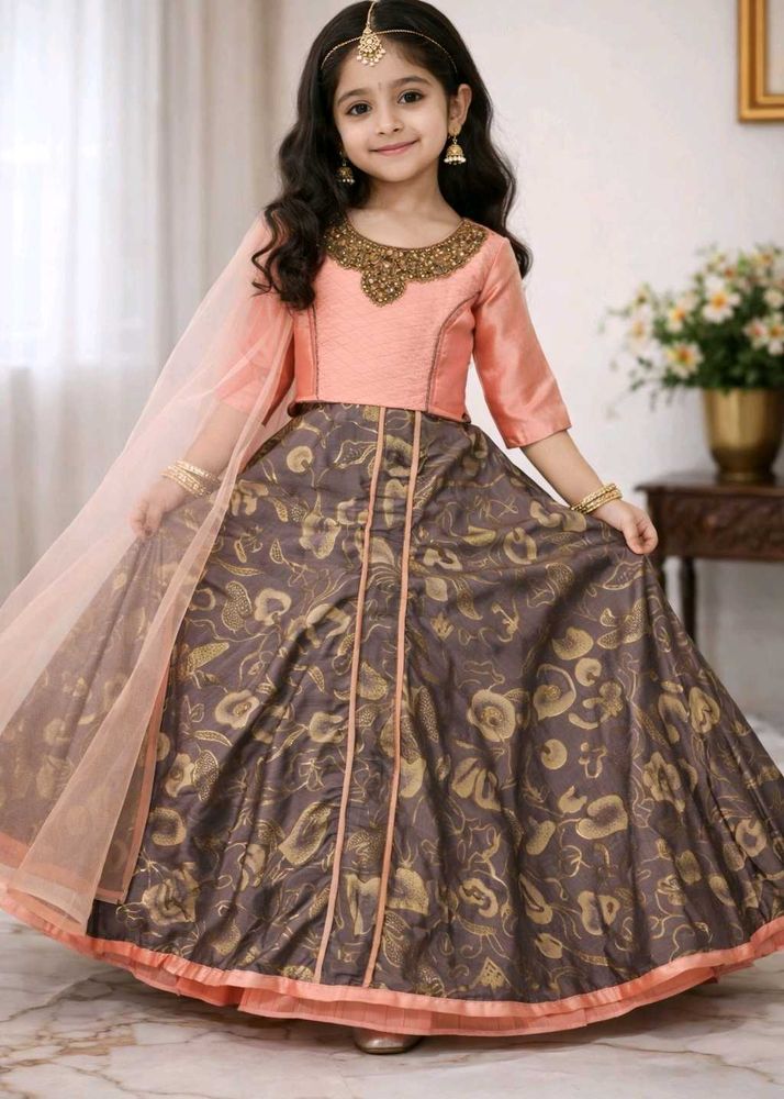 Elegant Girls Ethnic Lehenga Choli Set