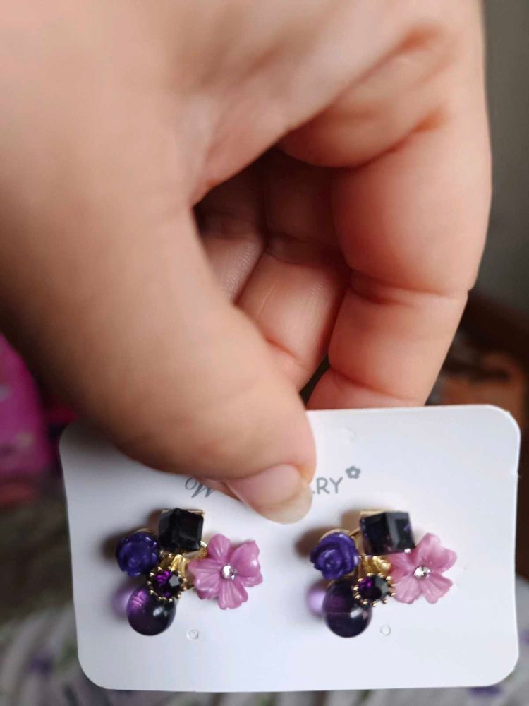 Charming Floral Stud Earrings