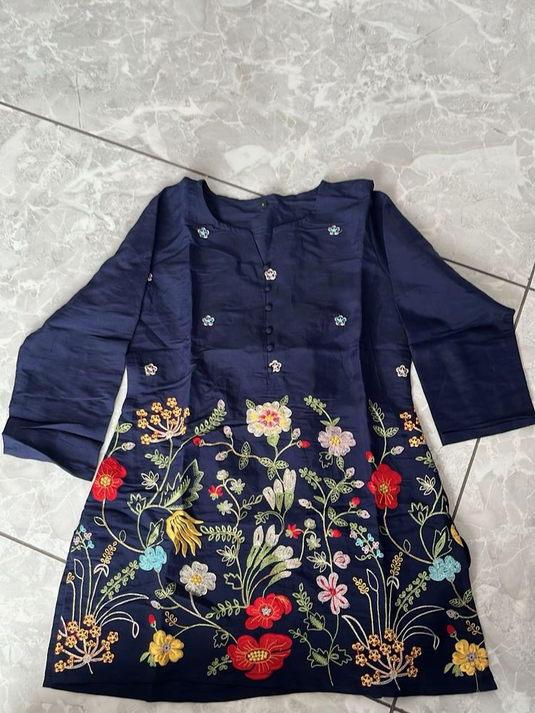 Navy Blue Embroidered Kurta