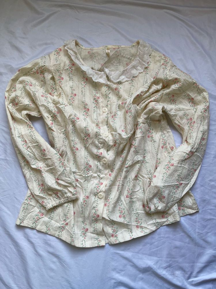Vintage Floral Print Button-Up Blouse