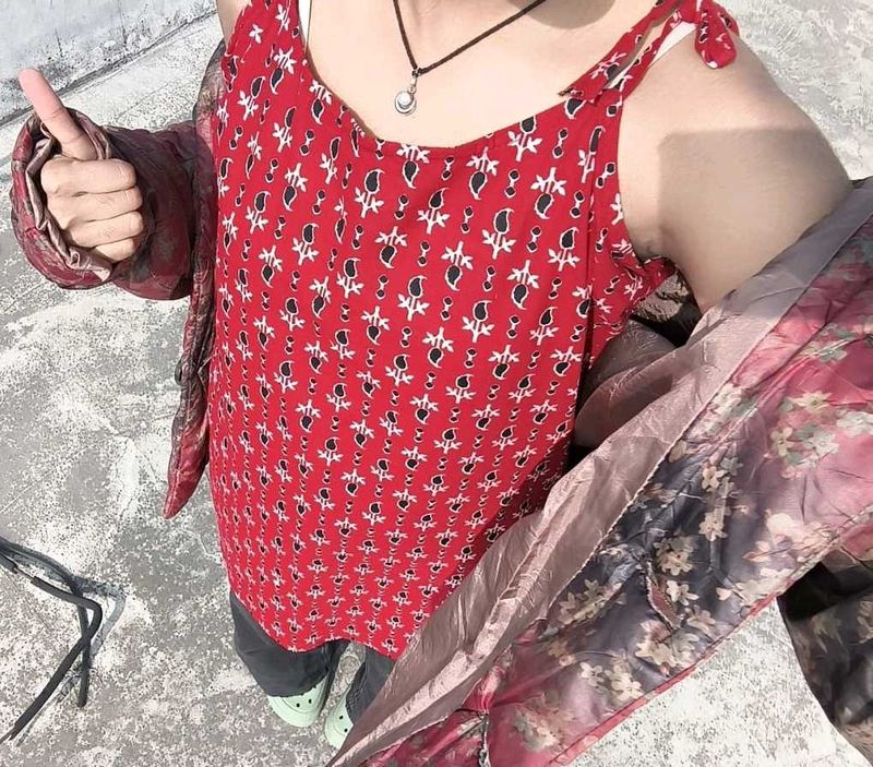 Red Printed Sleeveless kurti