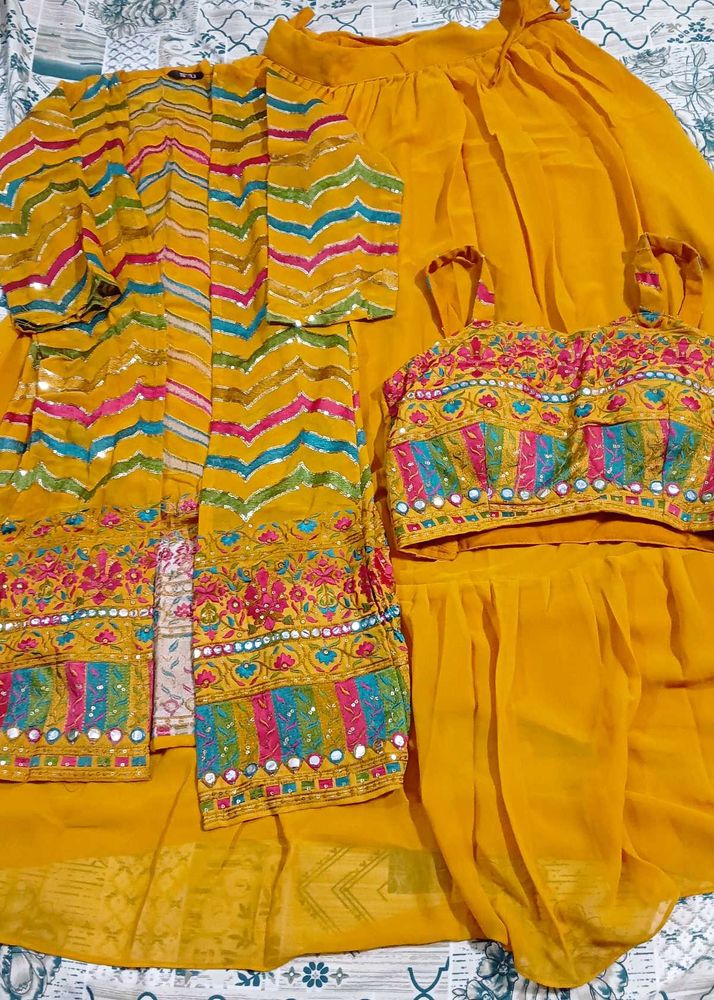 Mustard Embroiderd 3pc set Skirt, Crop top &amp; Shrug