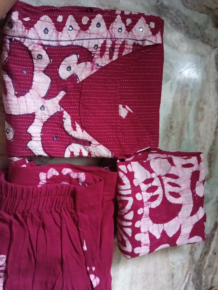 Maroon Batik Print Kurta Set