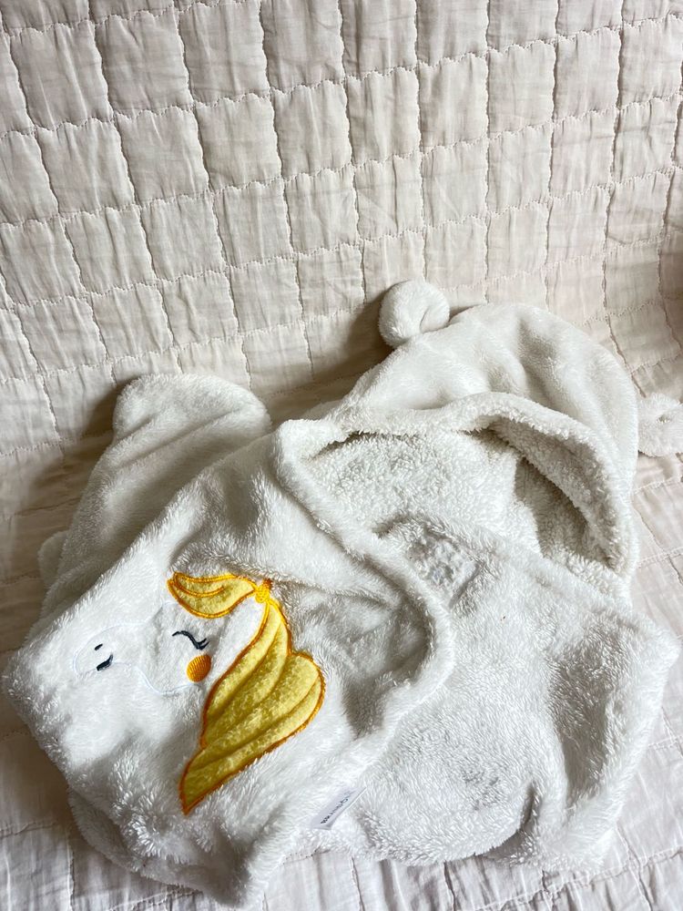 Adorable Unicorn Hooded Baby Robe