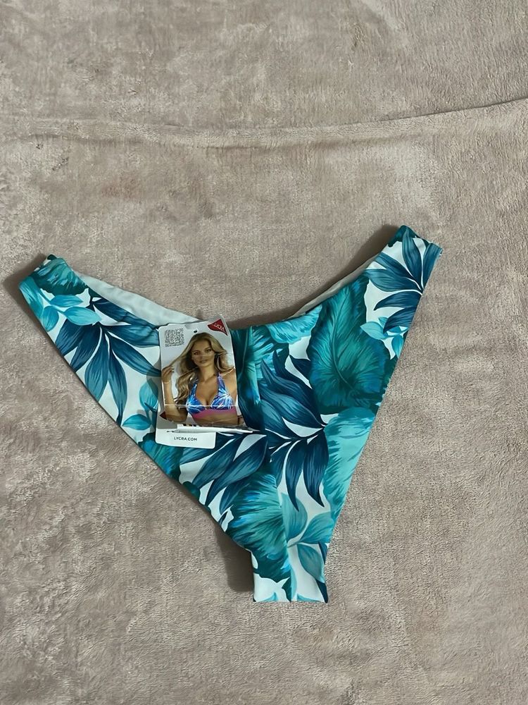 New with tag Tropical Print Bikini Bottom
