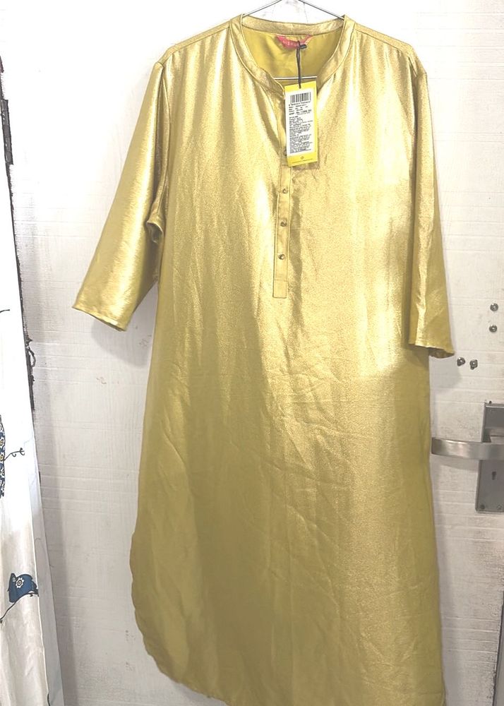 Elegant Gold Kurta for Women ( Visudh )