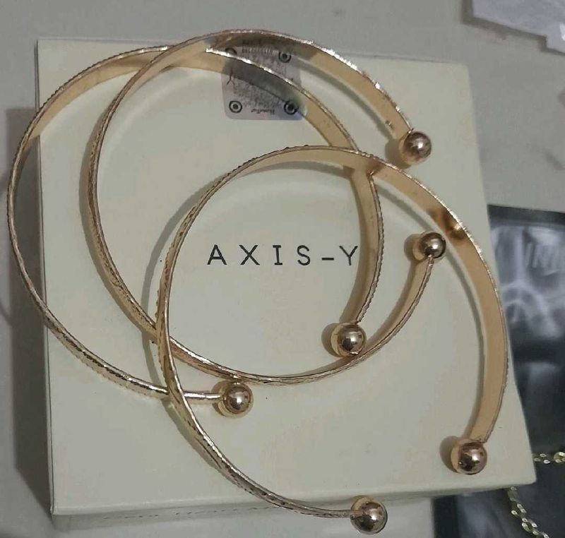 3 adjustable anti tarnish golden bracelet